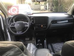 ميتسوبيشي اوتلاندر